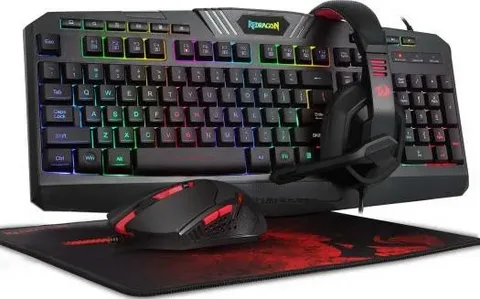 Compact vs. Full-Size Gaming Keyboards: Pros and Cons